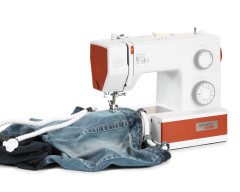 Швейная машина Bernette 05 CRAFTER